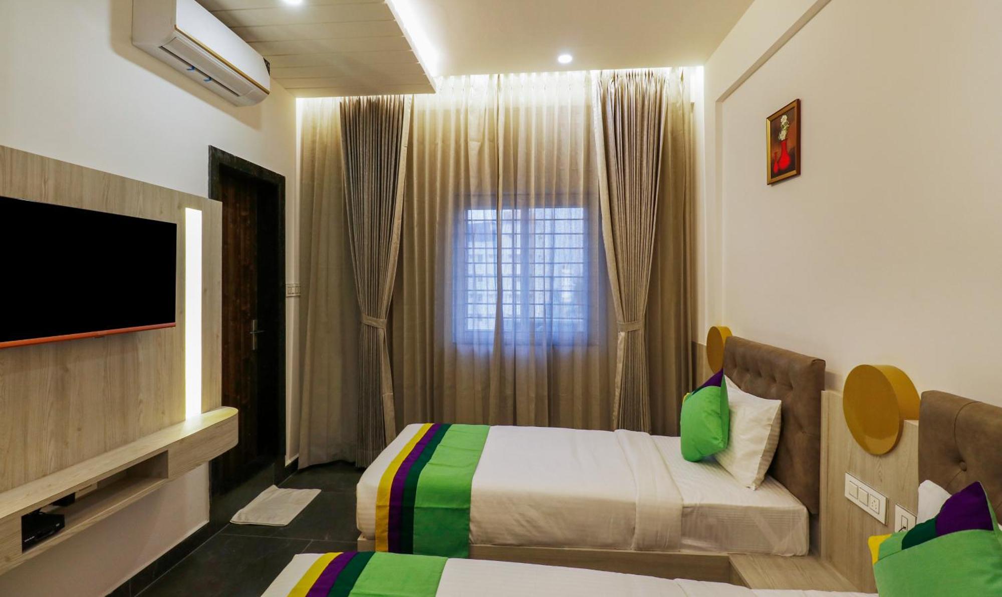 Itsy Hotels Silver Keys Kammasandra Extérieur photo