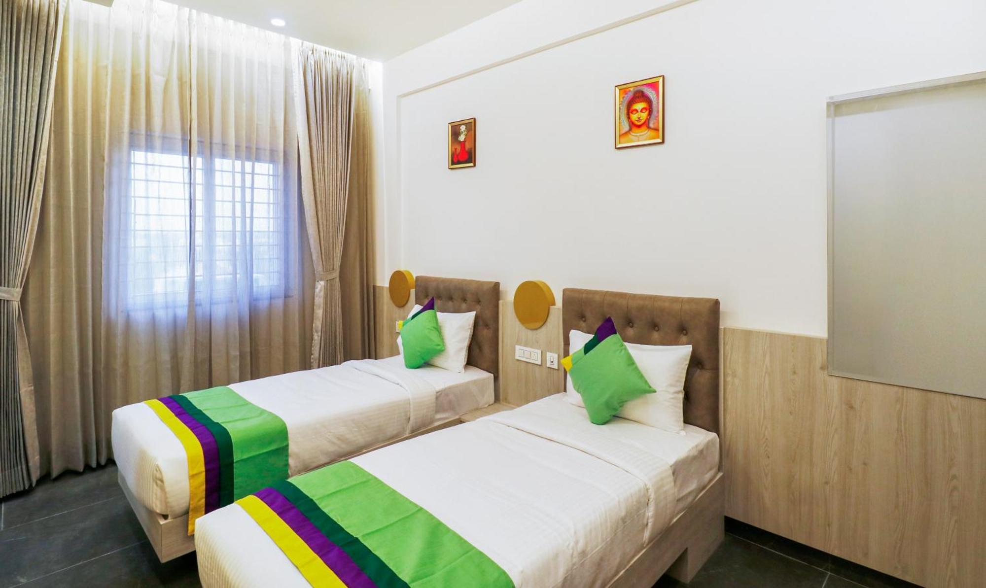 Itsy Hotels Silver Keys Kammasandra Extérieur photo